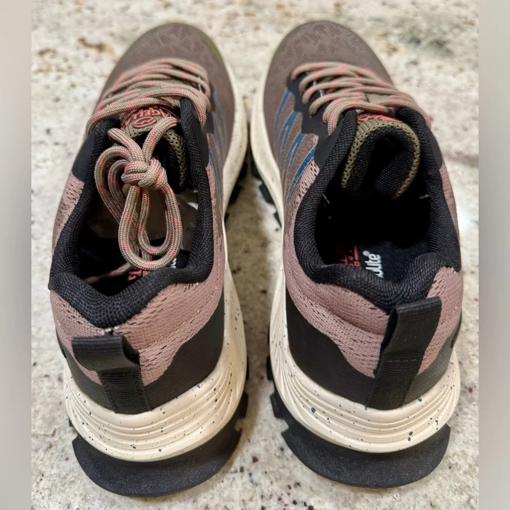 Magellan Outdoors Men's Pro Explore Cedar Hill Hiking Shoes NWOT